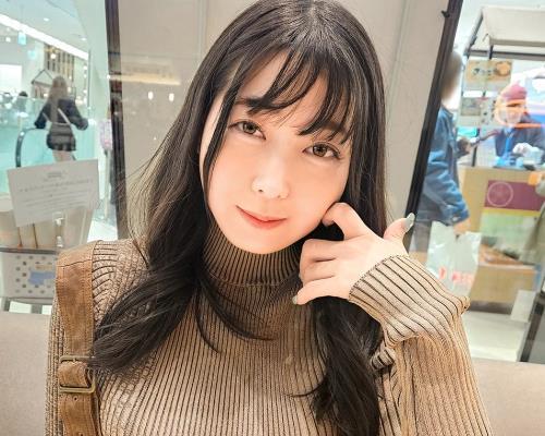 해병 파괴 SIRO-5465 인스타에서 인기!가정적인 분위기의 요리 교실의 선생님이 습격 성 버릇을 대폭로!화면을 넘어도 전해지는 색소 얇은 극상 피부질!M 자 개각으로 검은 팬티 스타킹