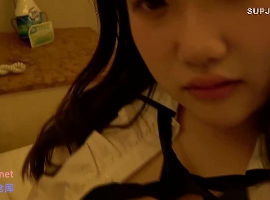 FC2PPV-4604524 쁘띠, 강모, 귀여운 얼굴, 18세 교복, 치열한 전투