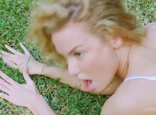 WOWGIRLS2011-06-15성인 놀이터