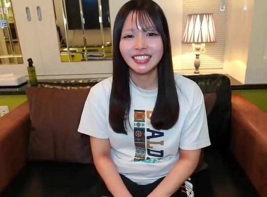 FC2PPV-4908048 스포츠 소녀는 여러 번 질내 사정하고 오르가즘 경련으로 임신합니다.