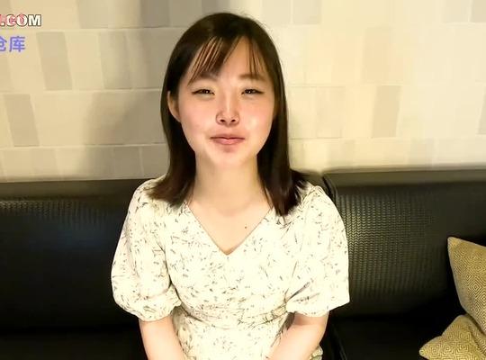 FC2PPV-4484295 애널 섹스를 거부한 후 미소녀가 삽입되어 거품을 뿌렸다