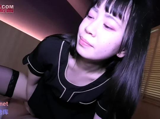FC2PPV-4962838 매력적인 물리치료사가 격렬하게 침투해 3번 사정했다