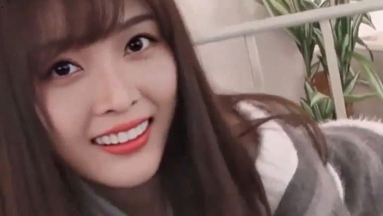 AI 연예인의 변신한 '우쑤안이'를 엿봤다