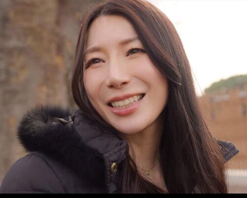 가쿠 아야의 관리 영양사 → AV 데뷔 팔리지 않는 여배우로부터 대역전 연극의 세계에서 발견한 활로 전속까지의 길 품위있는 어른의 온나의 품위