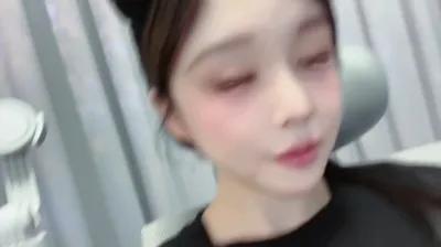 모르님 씨쓰루입고 꼭지 노출 