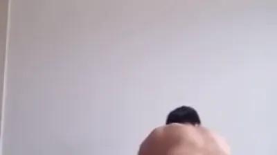 피부가 하얘서 타투빨이 더 잘받네 