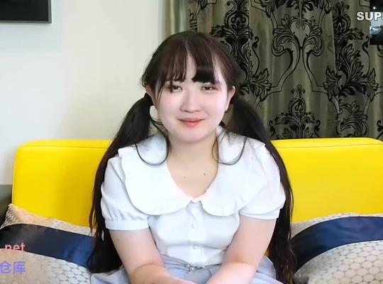 FC2PPV-4437859 전 언더그라운드 아이돌이 신음하며 질내 사정당했다